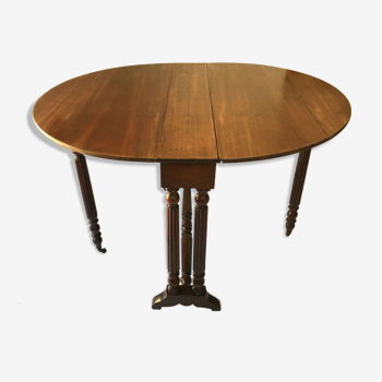 English mahogany "Gateleg" table