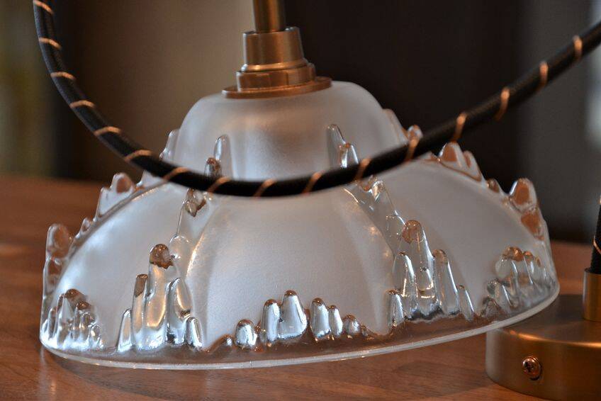 Ezan glass pendant light