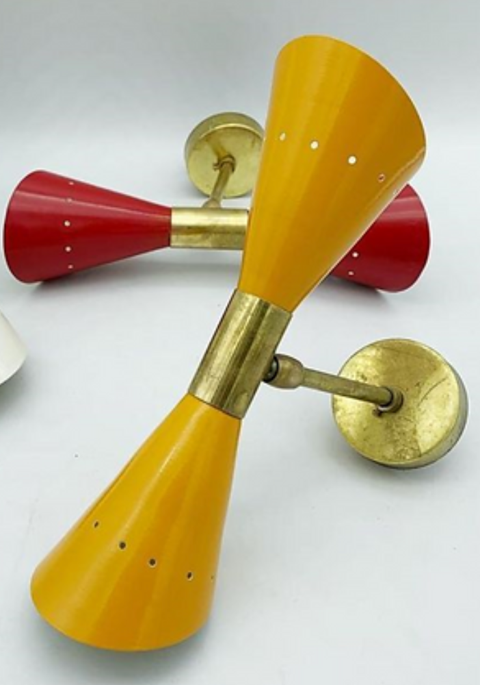 3 flutte multicolor wall lamps