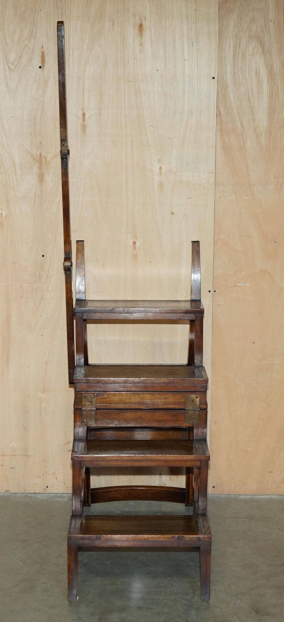 Victorian library chair, convertible, hardwood, leather, brass, circa 1880.
