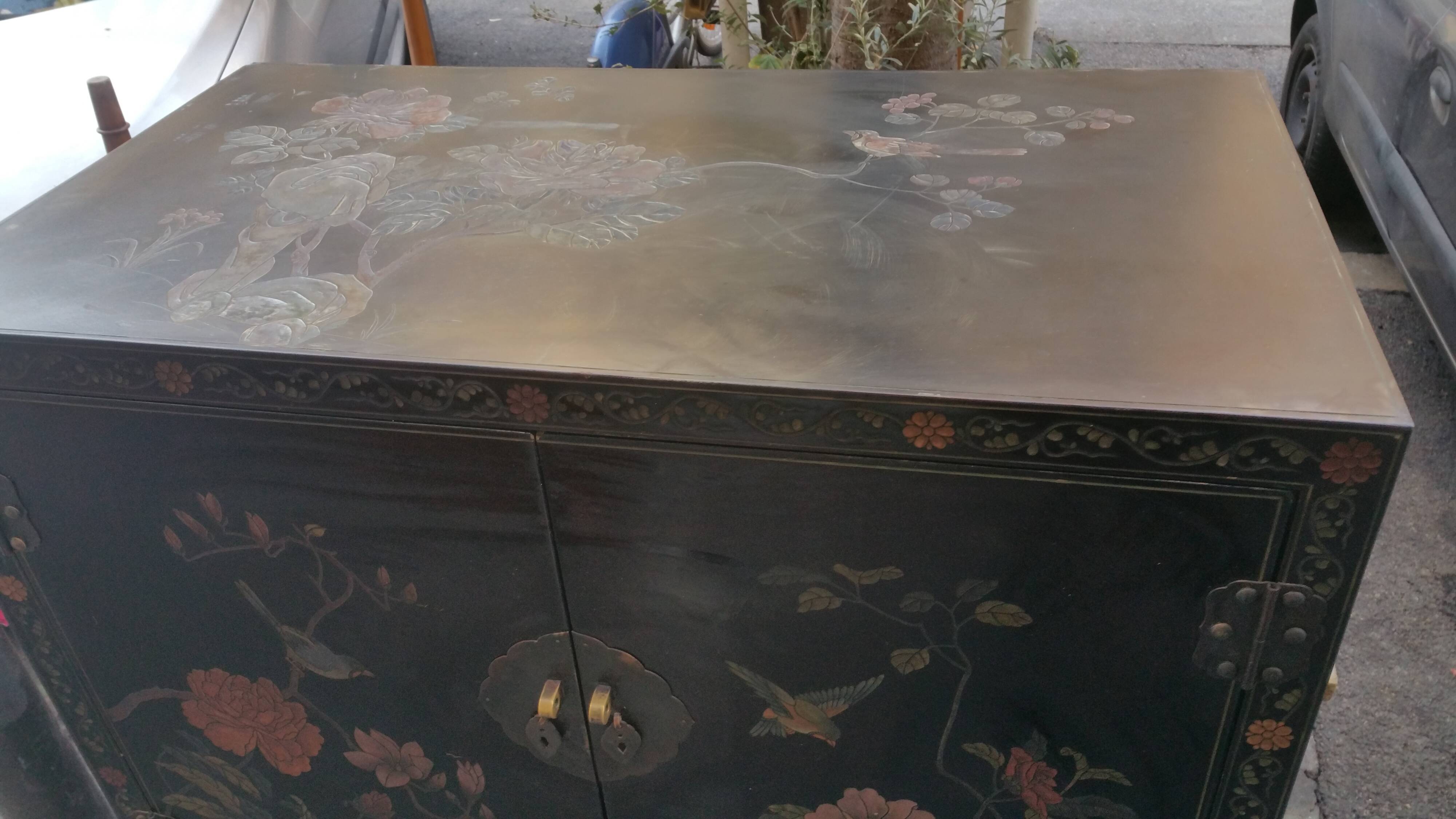 Chinese furniture