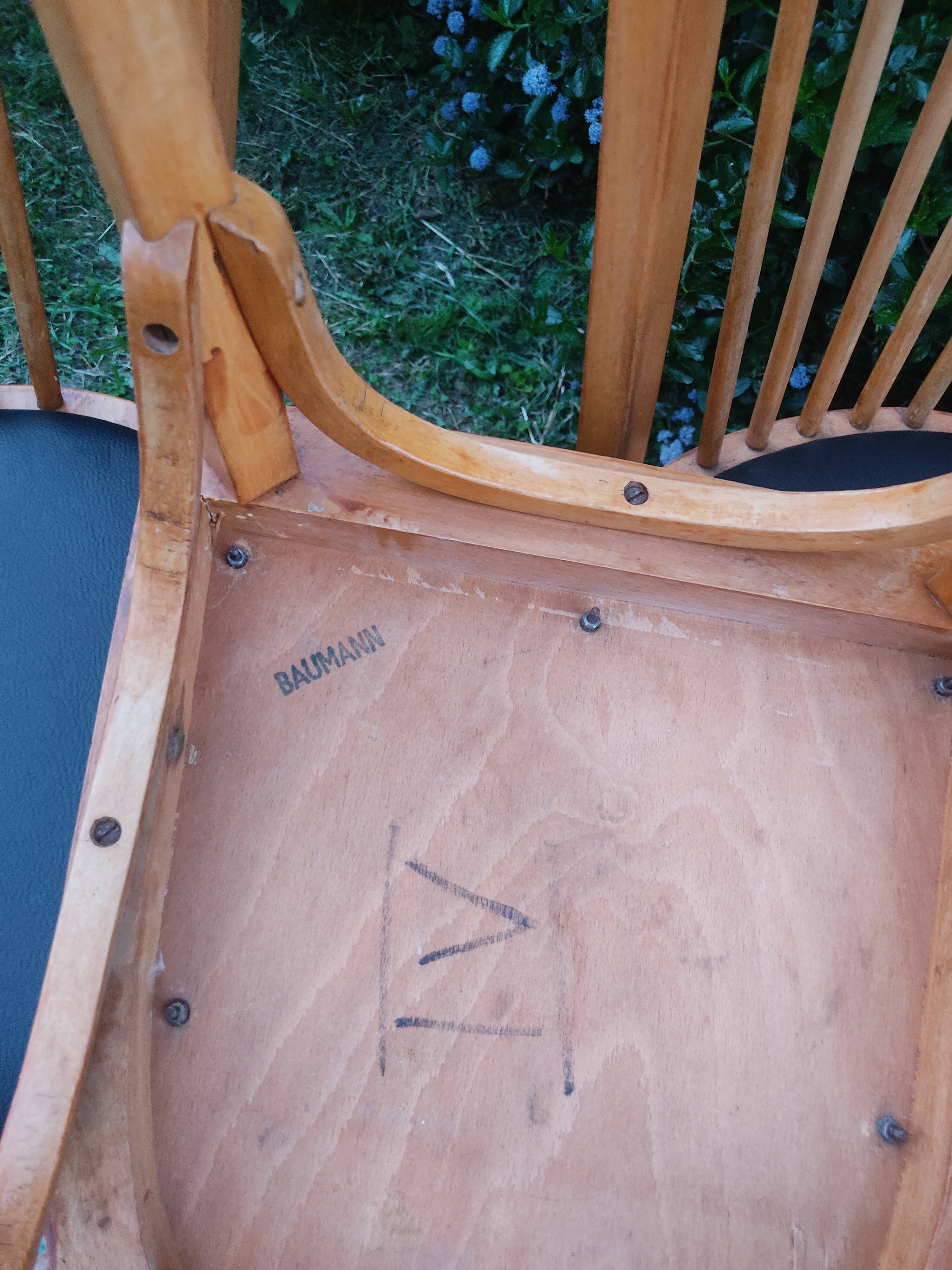 Set of 3 baumann bistro chairs n°12