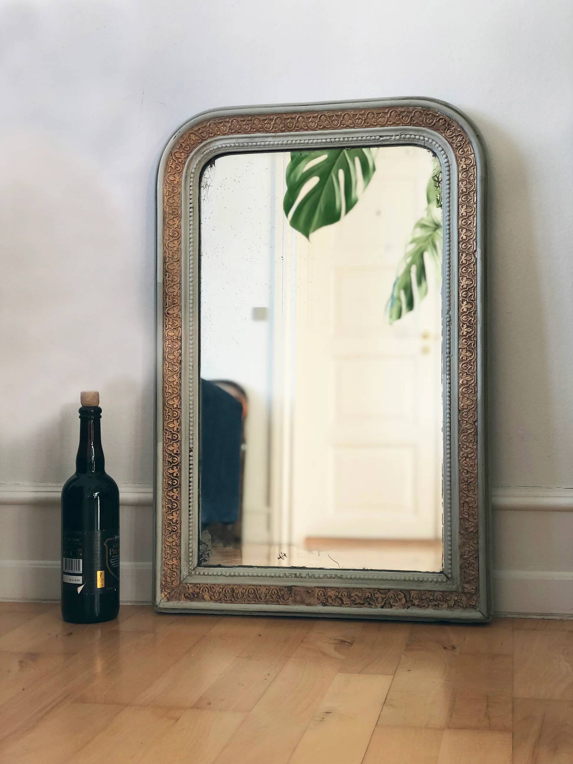 Miroir antique français Louis Philippe – crème et or, fin du 19e siècle