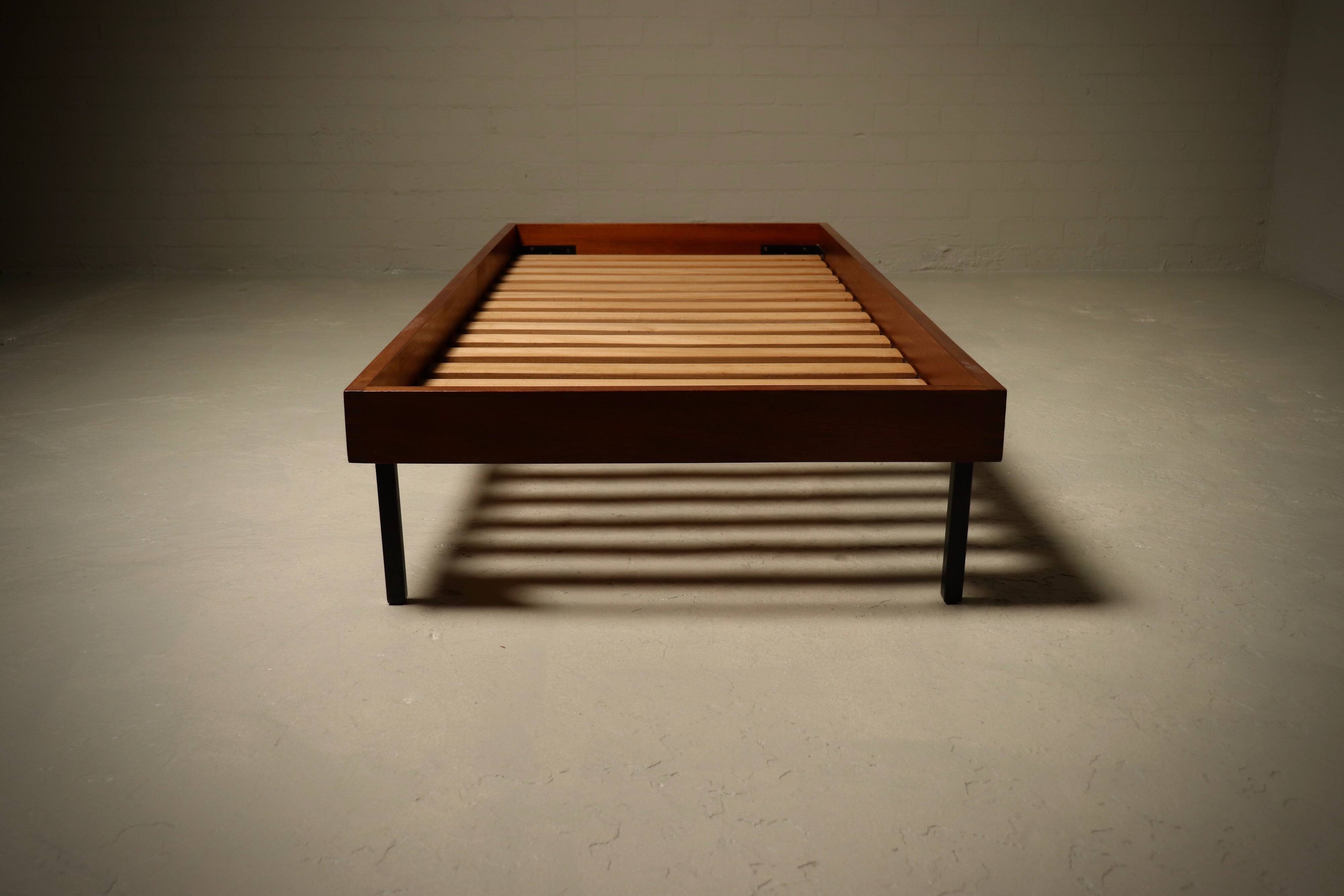Mid-century minimalist teak daybed 1950s