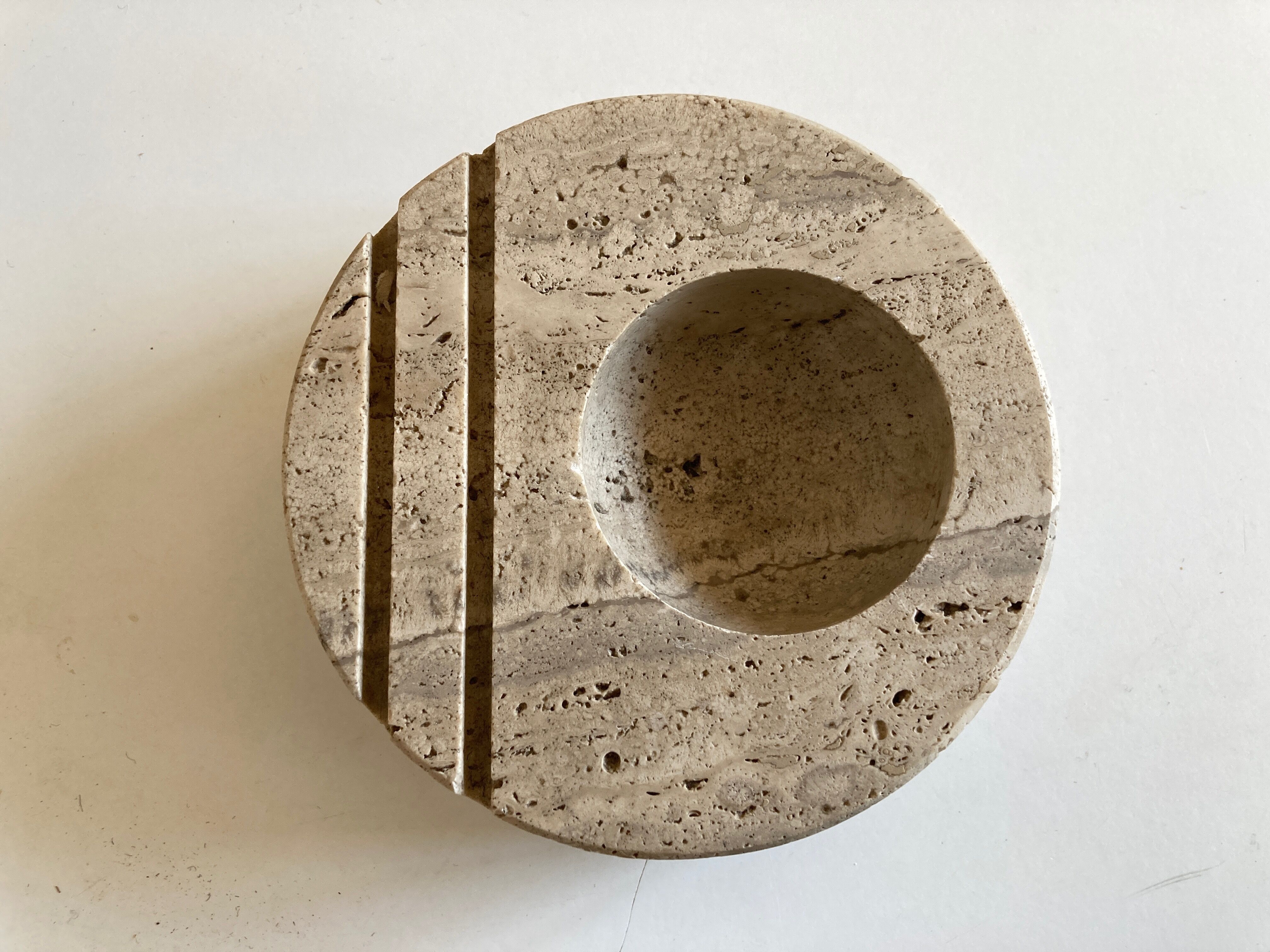 Empty Pocket Fratelli Manelli in travertine 1970