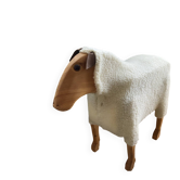 Mouton footrest hanns