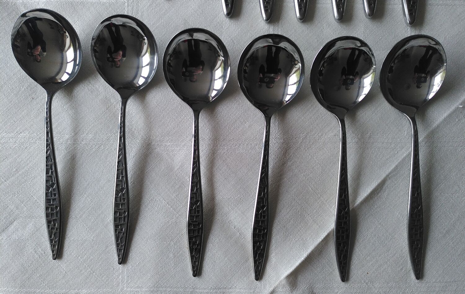 Viners stainless steel cutlery set "mosaic" model