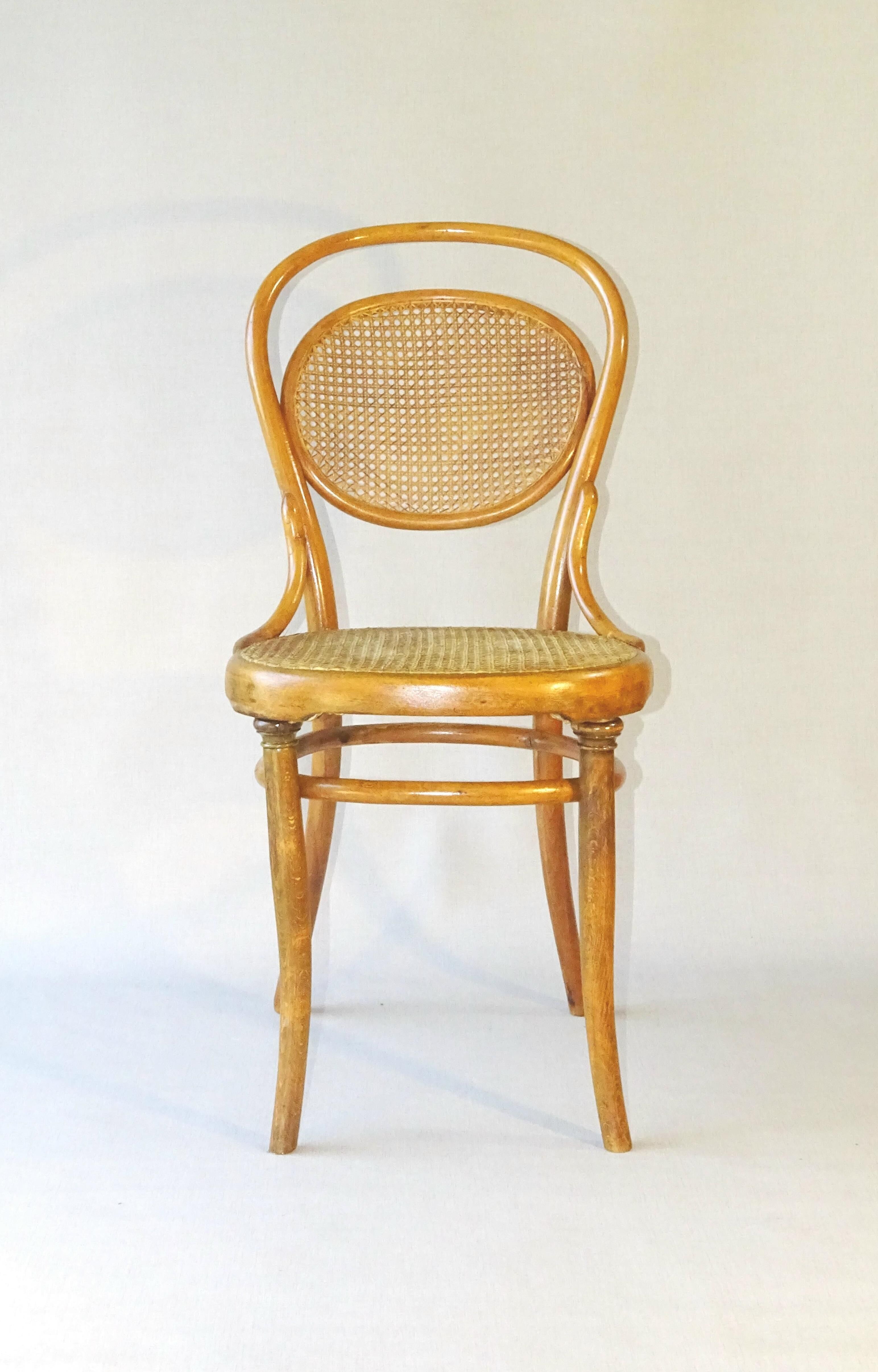 Thonet chair n°11 around 1890 new cannage, luxury model