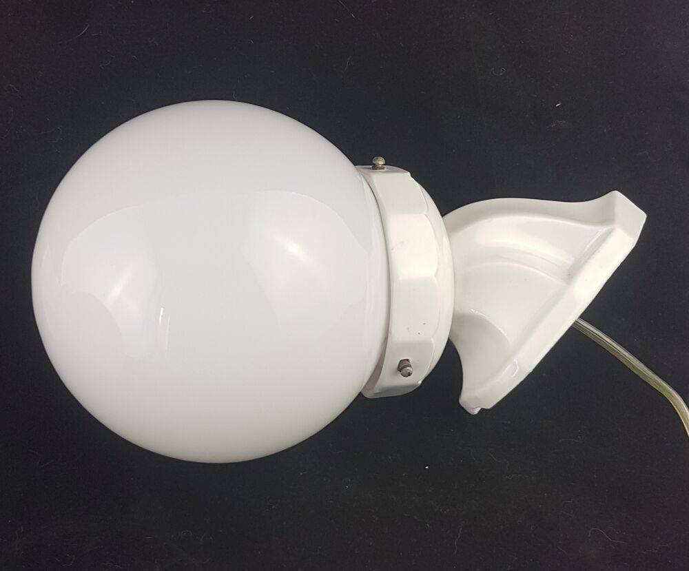 Pair of porcelain art deco wall light