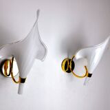 Pair of white fleur de lys sconces, murano glass, Italy, 1970