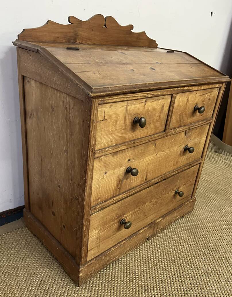 Vintage bar chest of drawers