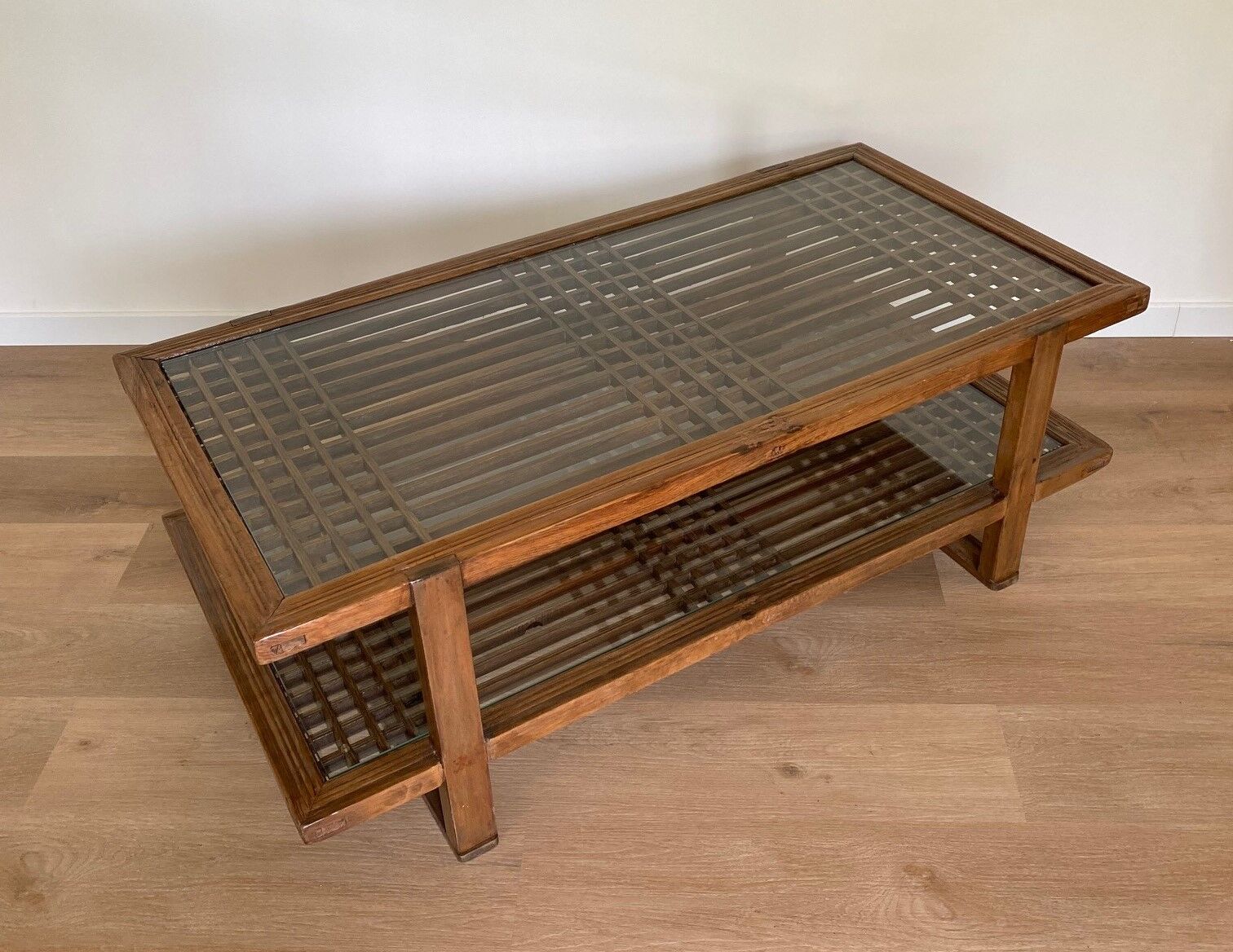 Korean coffee table