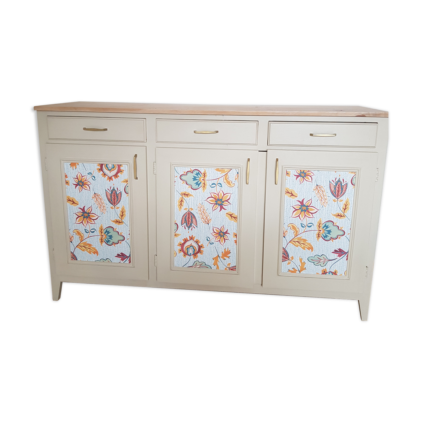 Restyled enfilade buffet