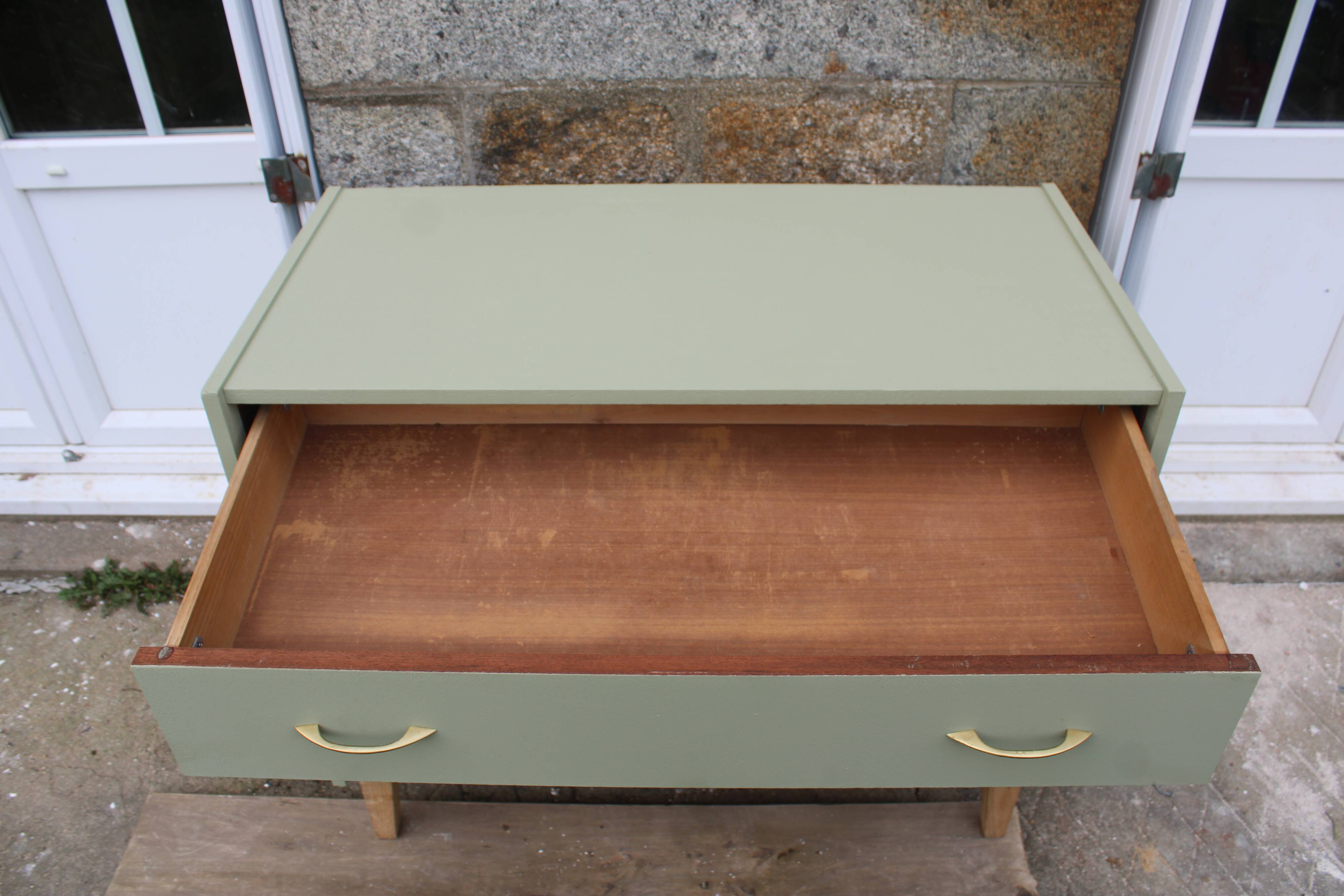 Renovated vintage Scandinavian chest of drawers – Lizard Green Pure & Paint