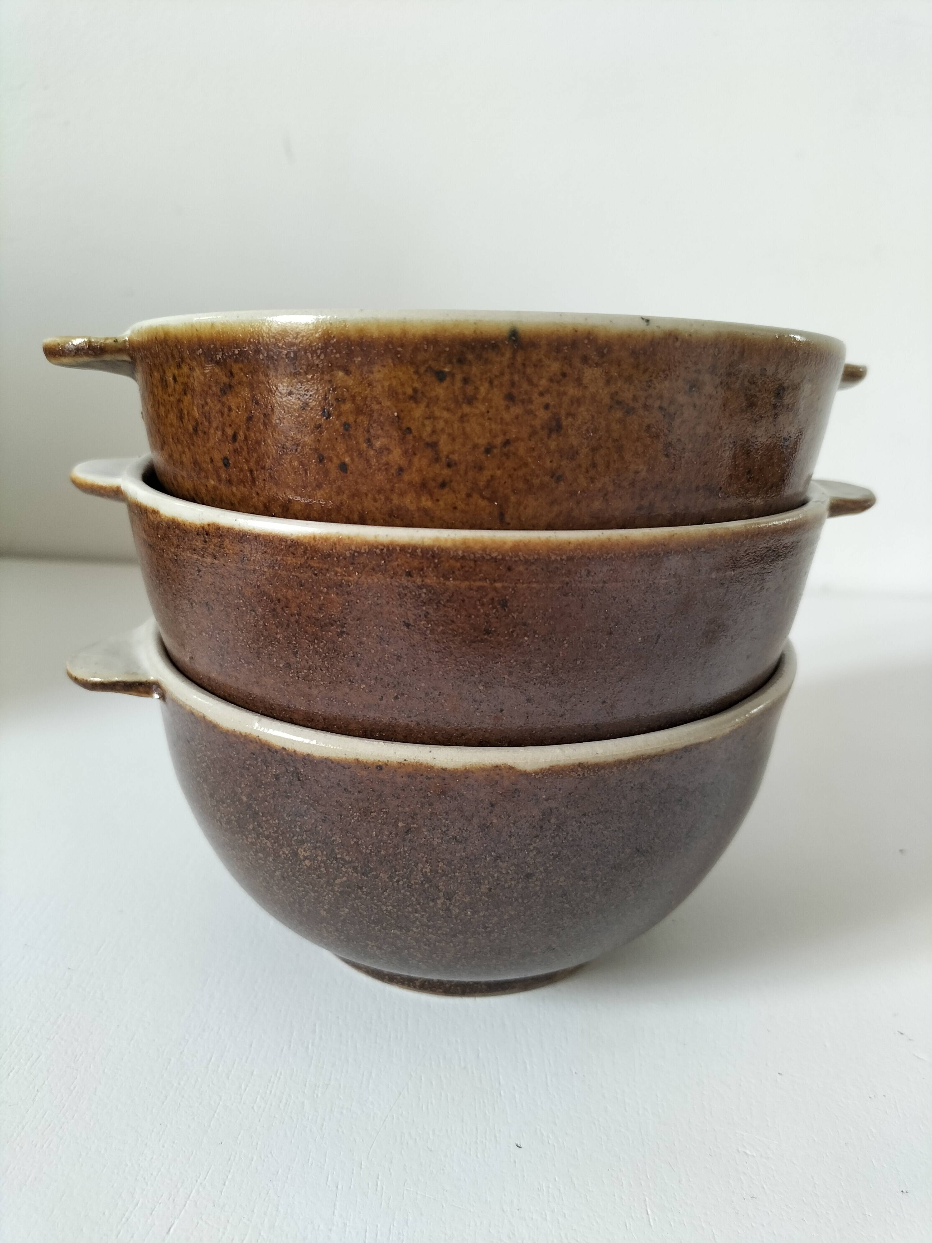 Trio de bol à oreilles en grès bicolores