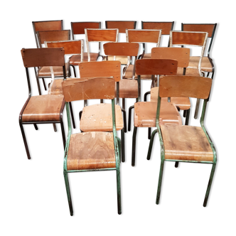 Lot ancienne chaises d'école vintage