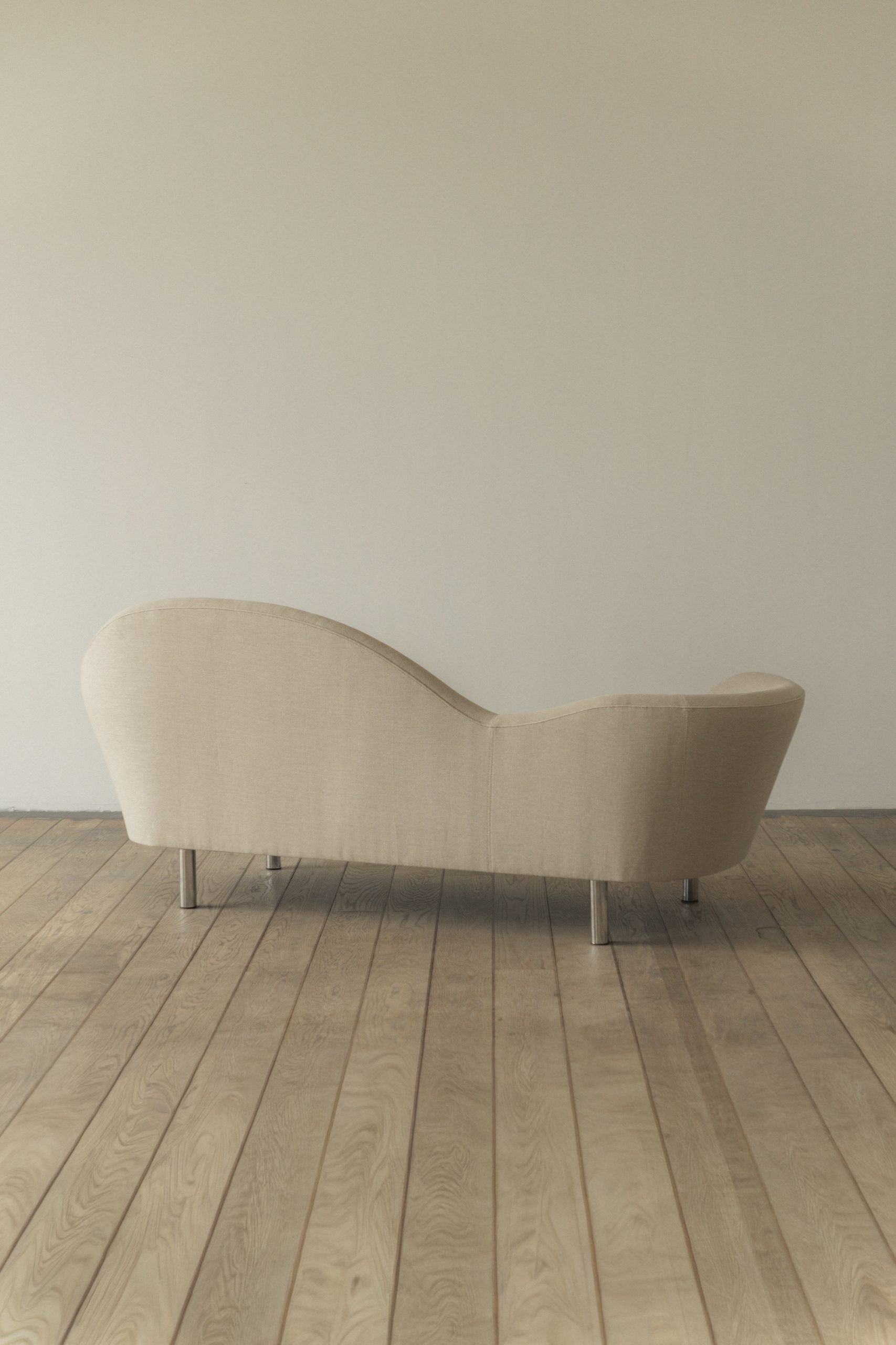 Gubi Olsen, Piano à queue, Canapé