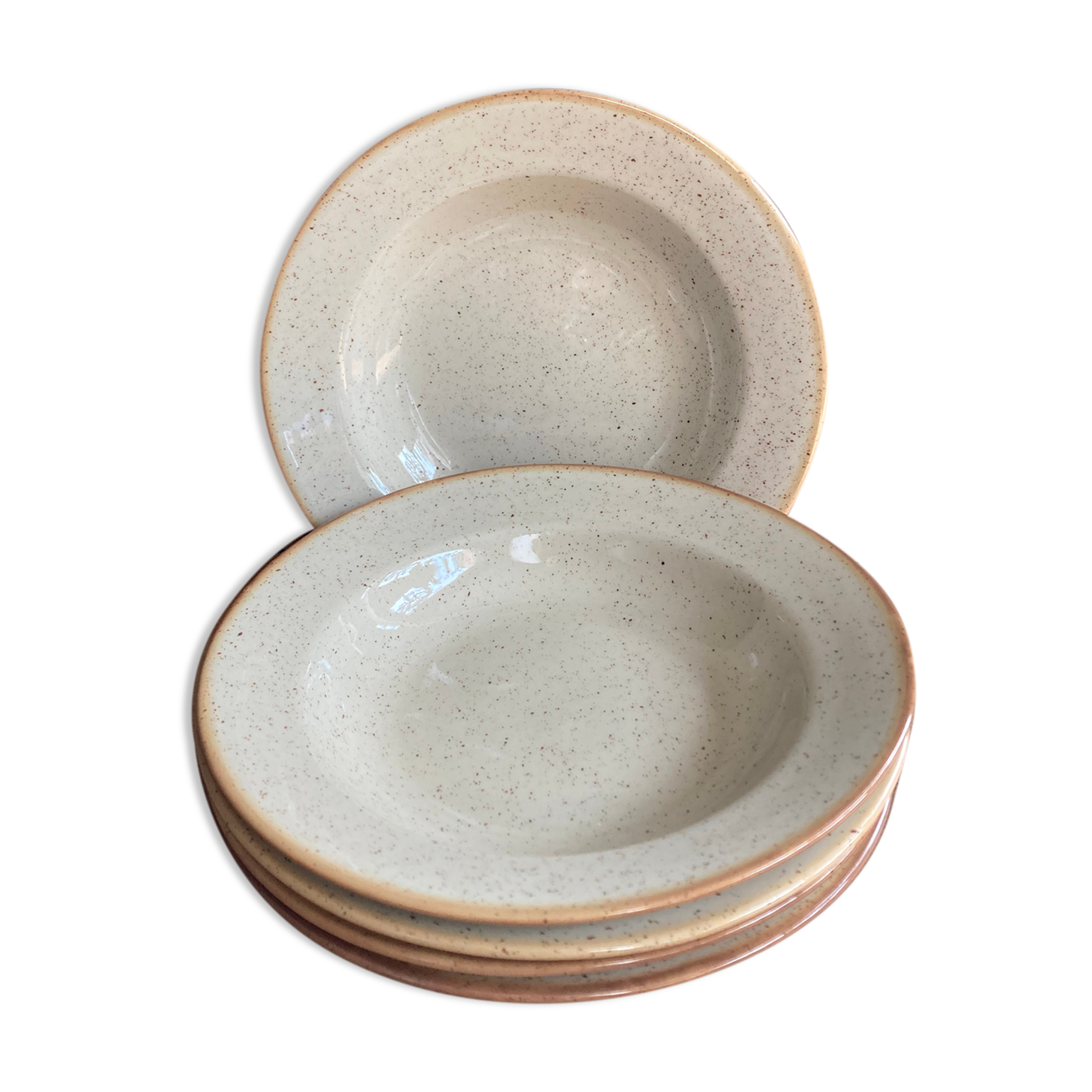 5 speckled hollow plates