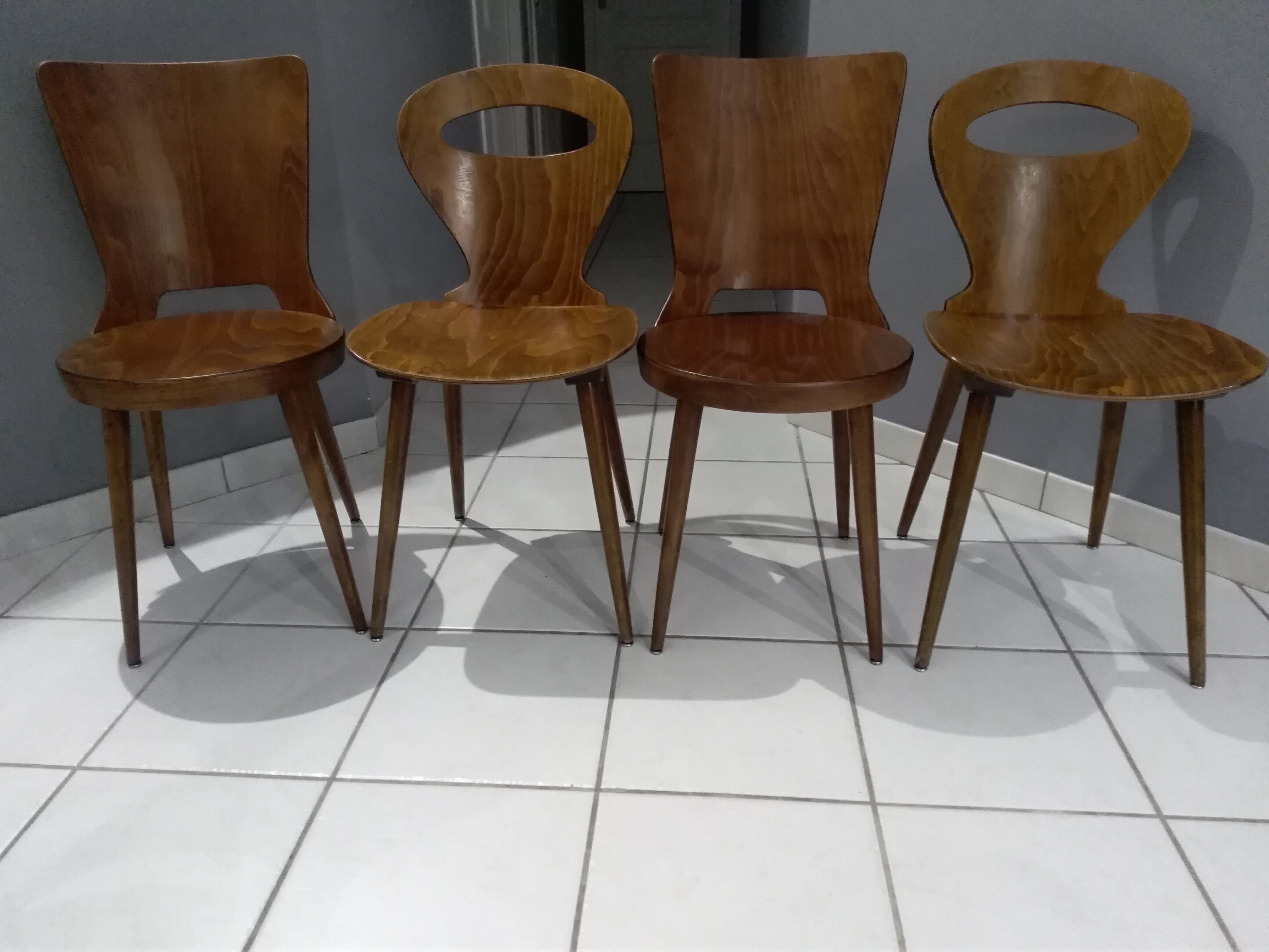 Suite de 4 chaises de Bistrot Baumann Dove Fourmi 1960