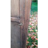 2 vintage cabinets 1 door