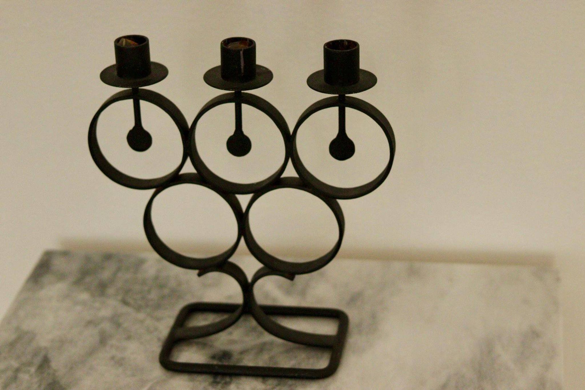 Candélabre vintage en métal avec revêtement noir