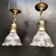 Paire de suspensions en verre holophane