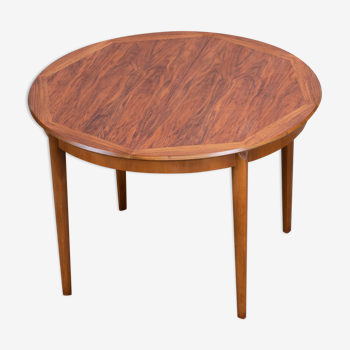 Scandinavian table 110 cm