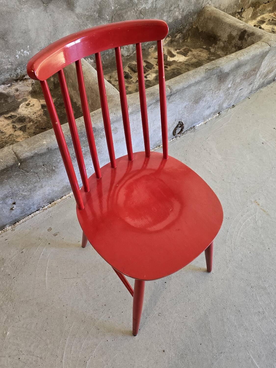 Tapiovaara style red bistro chair