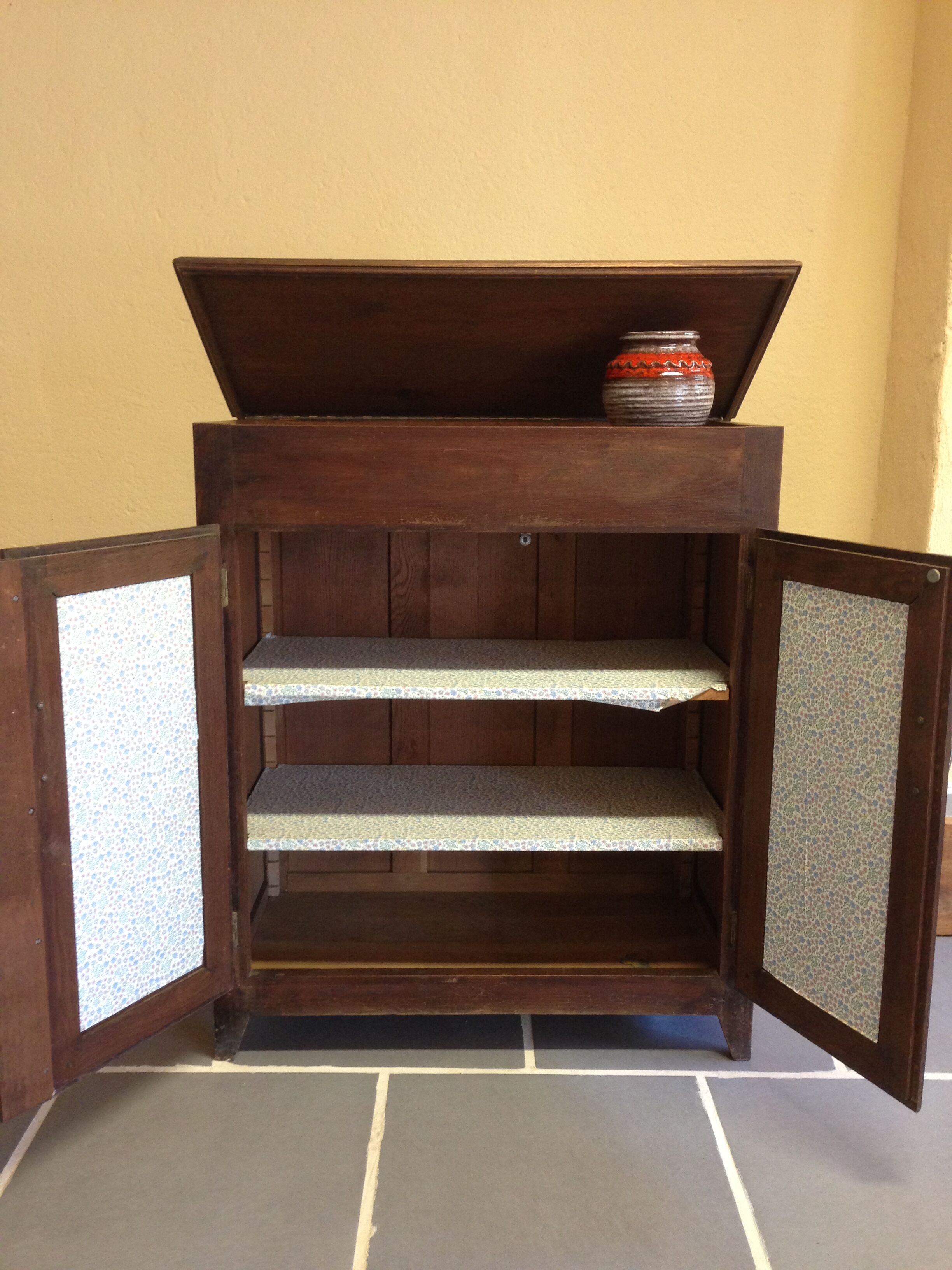 Paris buffet tray trunk