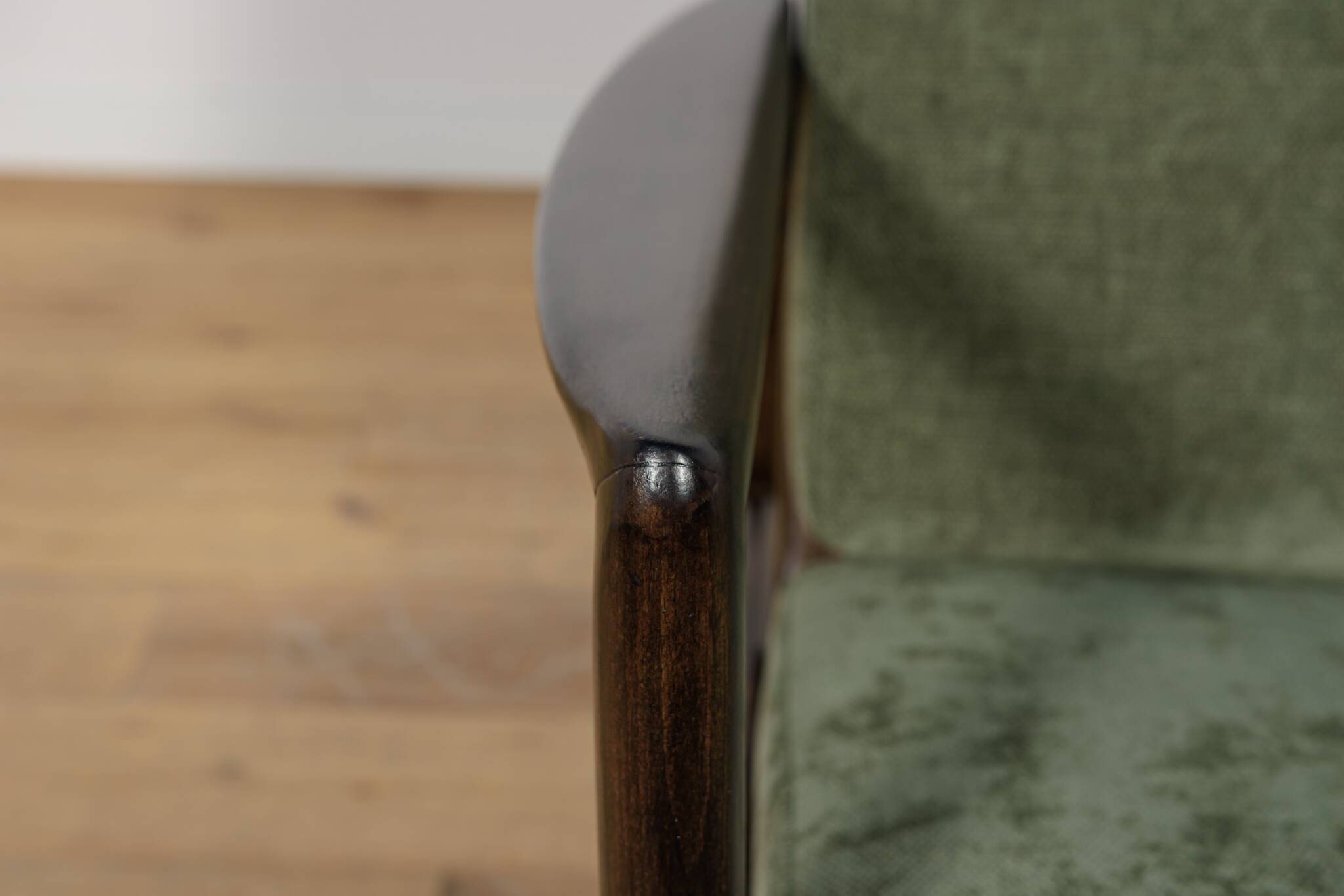 Model 300-139 Armchairs from Swarzędz Furniture Factory, 1960s, Set of 2