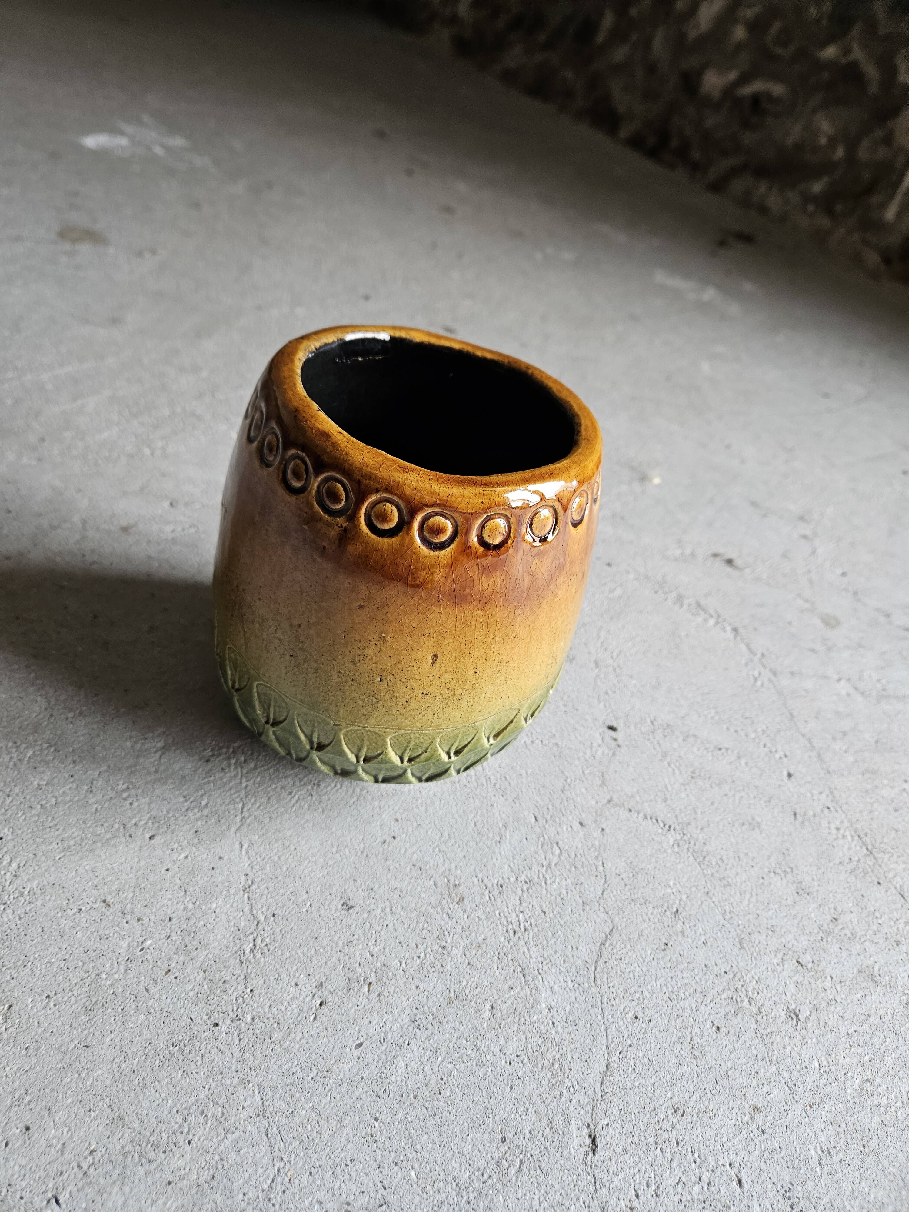 Scandinavian majolica ceramic vase / planter