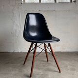 Set of 10 fibreglass & walnut DSW chairs, Charles & Ray Eames, Herman Miller, 60s-70s