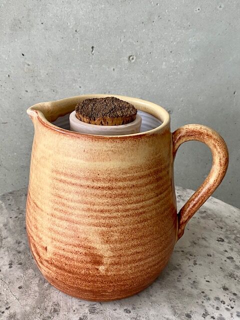 Sandstone pitcher with ice compartment