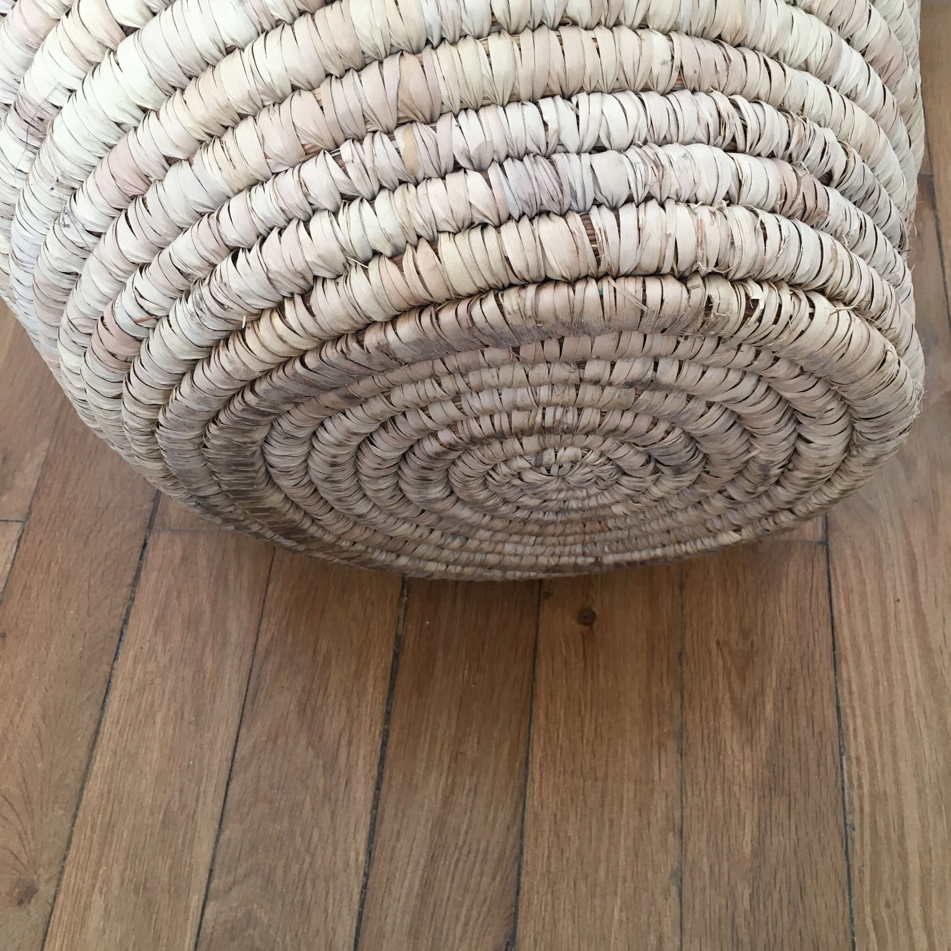 Straw basket