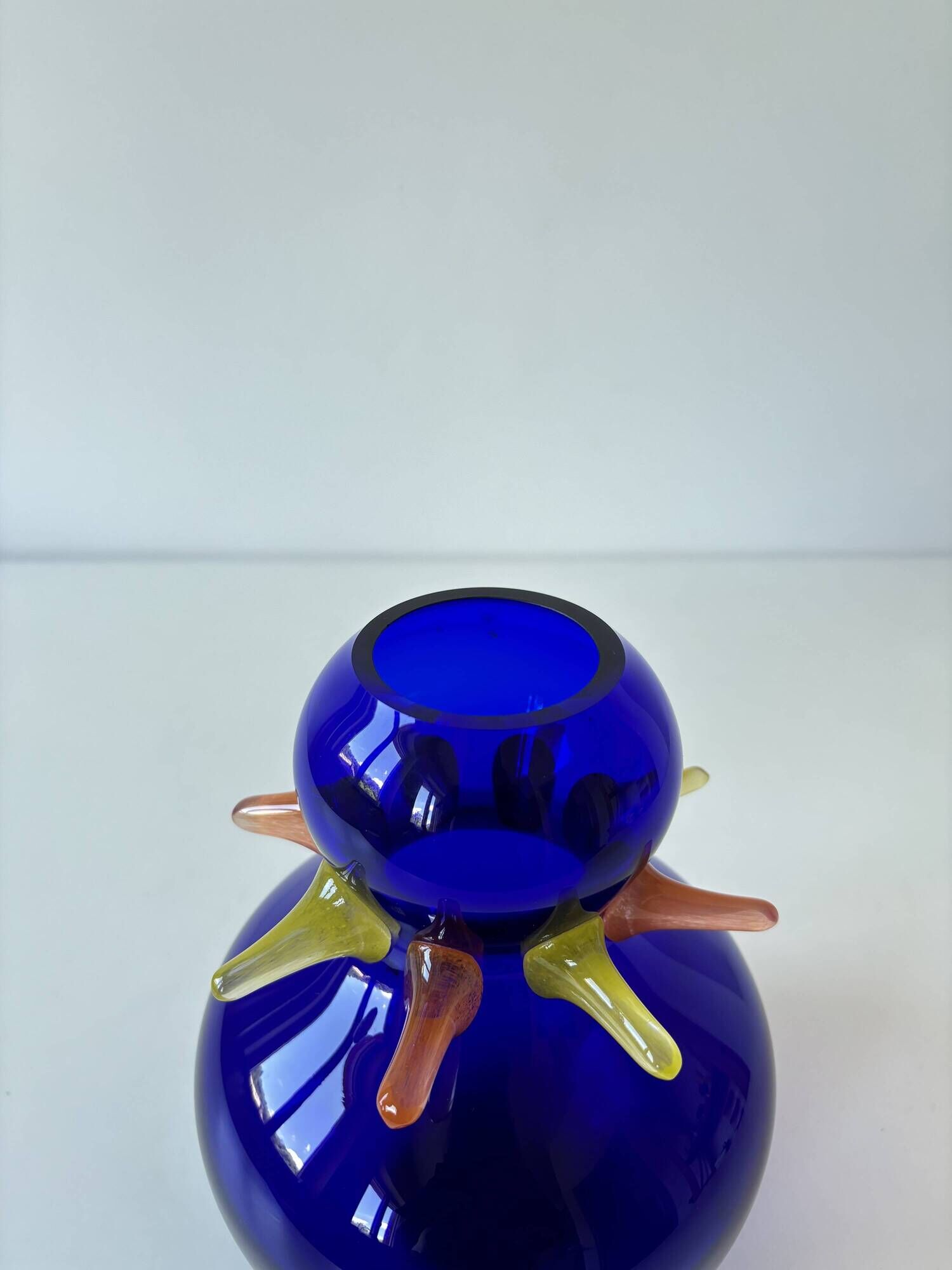 Art vase in blown glass by Jiří Šuhájek – Cobalt blue and applications a