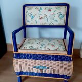 Toy chest chair for children