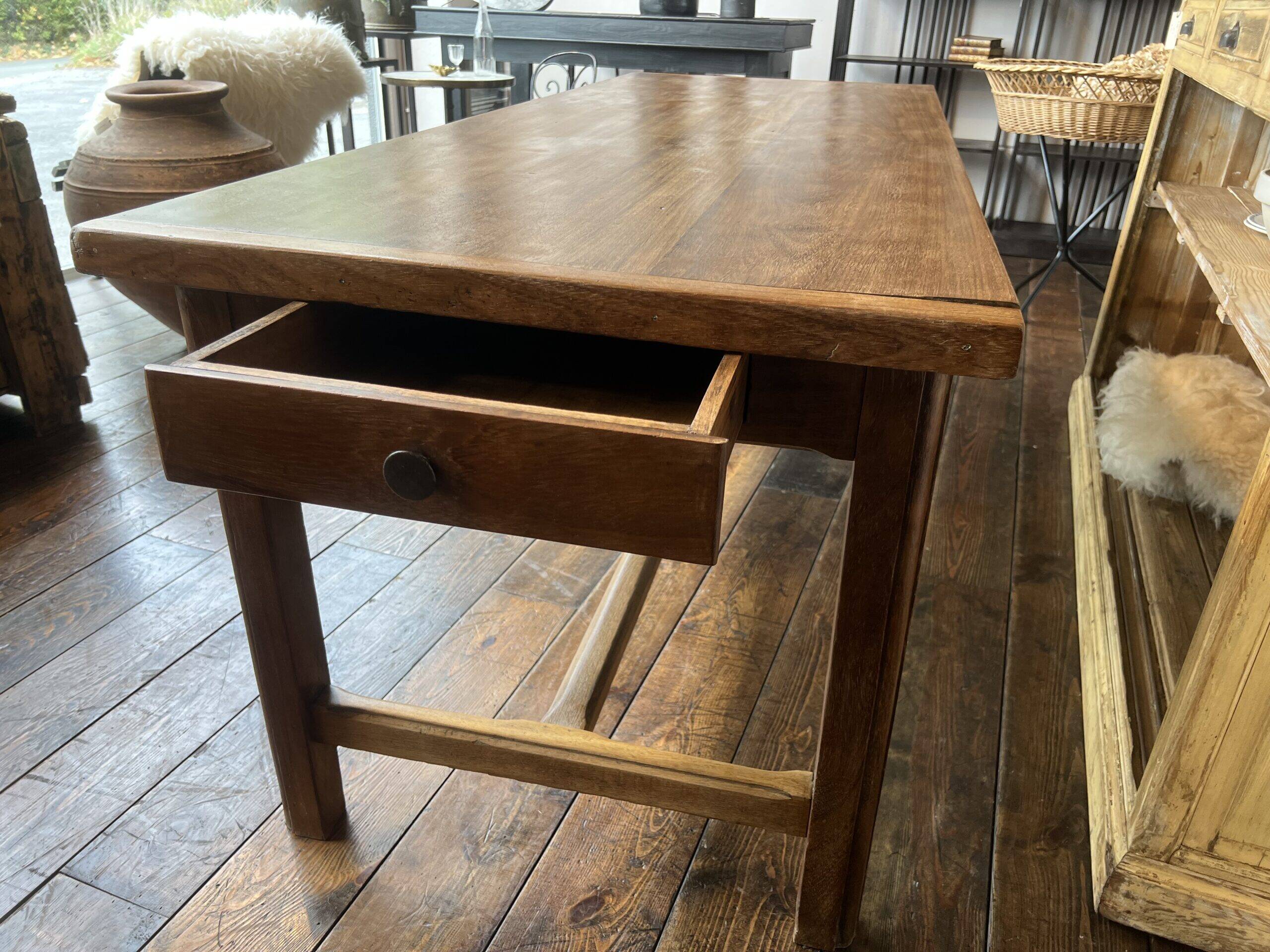 Convent table
