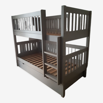 Bunk beds with AMPM drawer