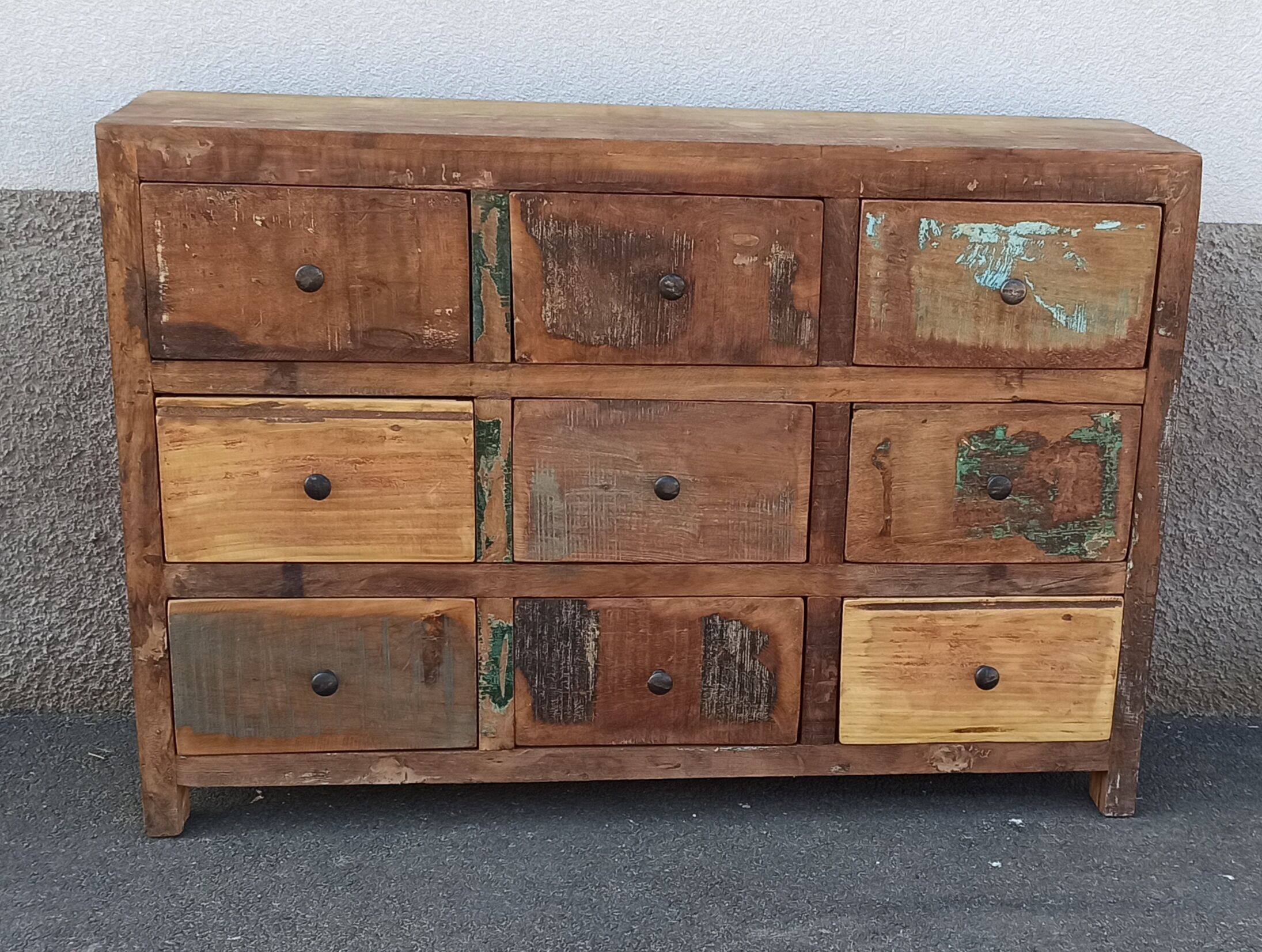 Commode en bois 9 tiroirs
