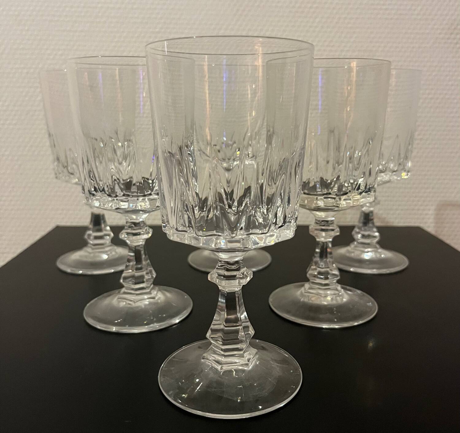 6 arc crystal wine glasses