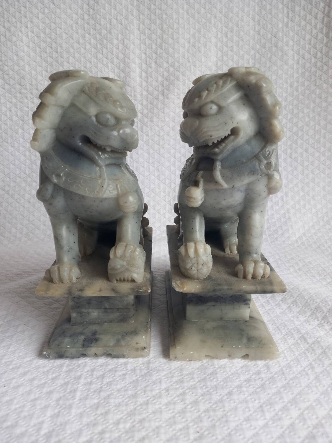 Pair of lions/chinese guardian dogs Fô (Foo Dogs / ShiShi)