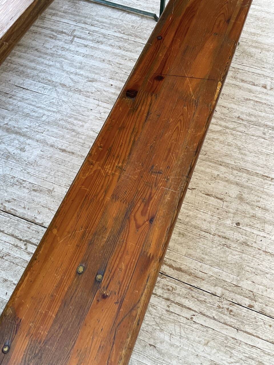 Guinguette table and its 2 benches