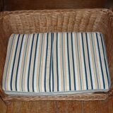 Wicker sofa basket