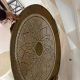 Large oriental wall lamp in hammered gold-plated perforated brass, 100 cm.