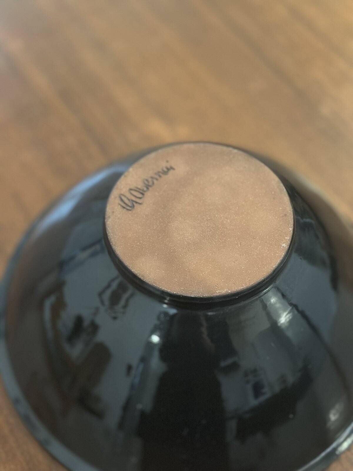 Large ceramic salad bowl by Veronique Heintz