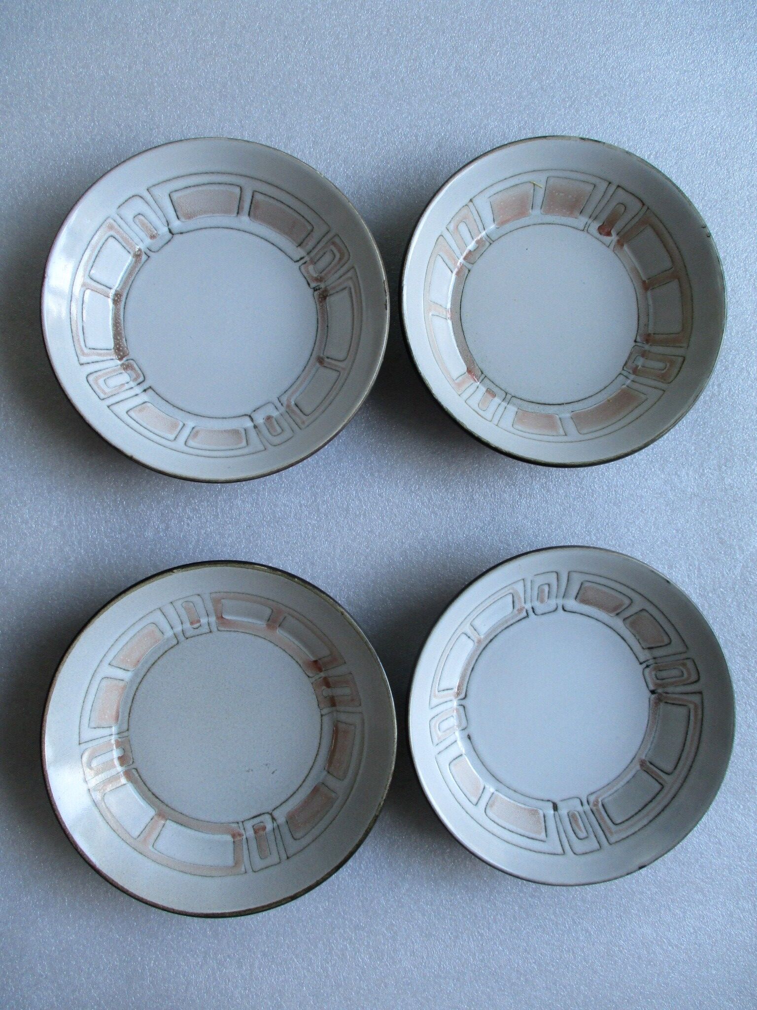 Set of 12 hollow plates in Niderviller stoneware