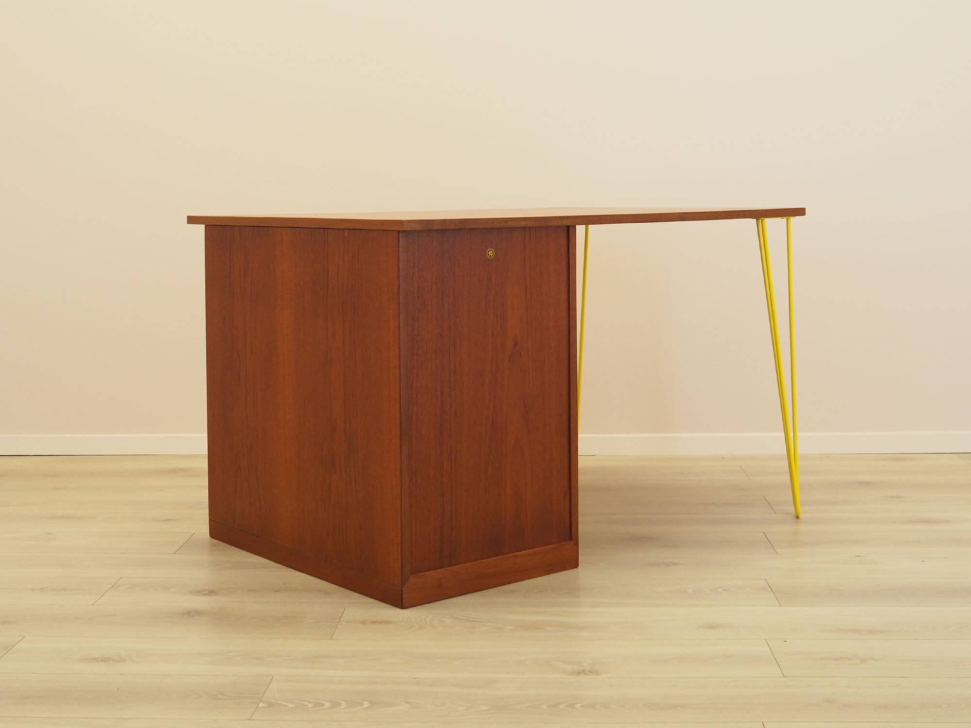Teak desk, Danish design, 1970s, manufactured by Bornholm Møbelfabrik