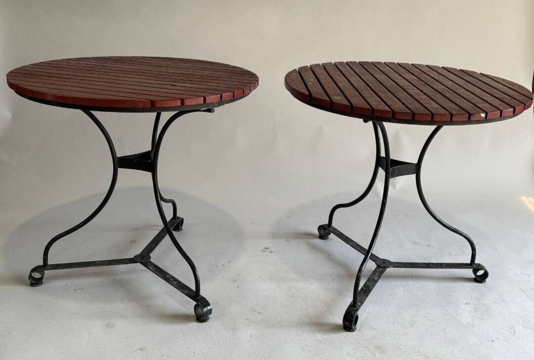 Lot de 2 tables rondes de jardin