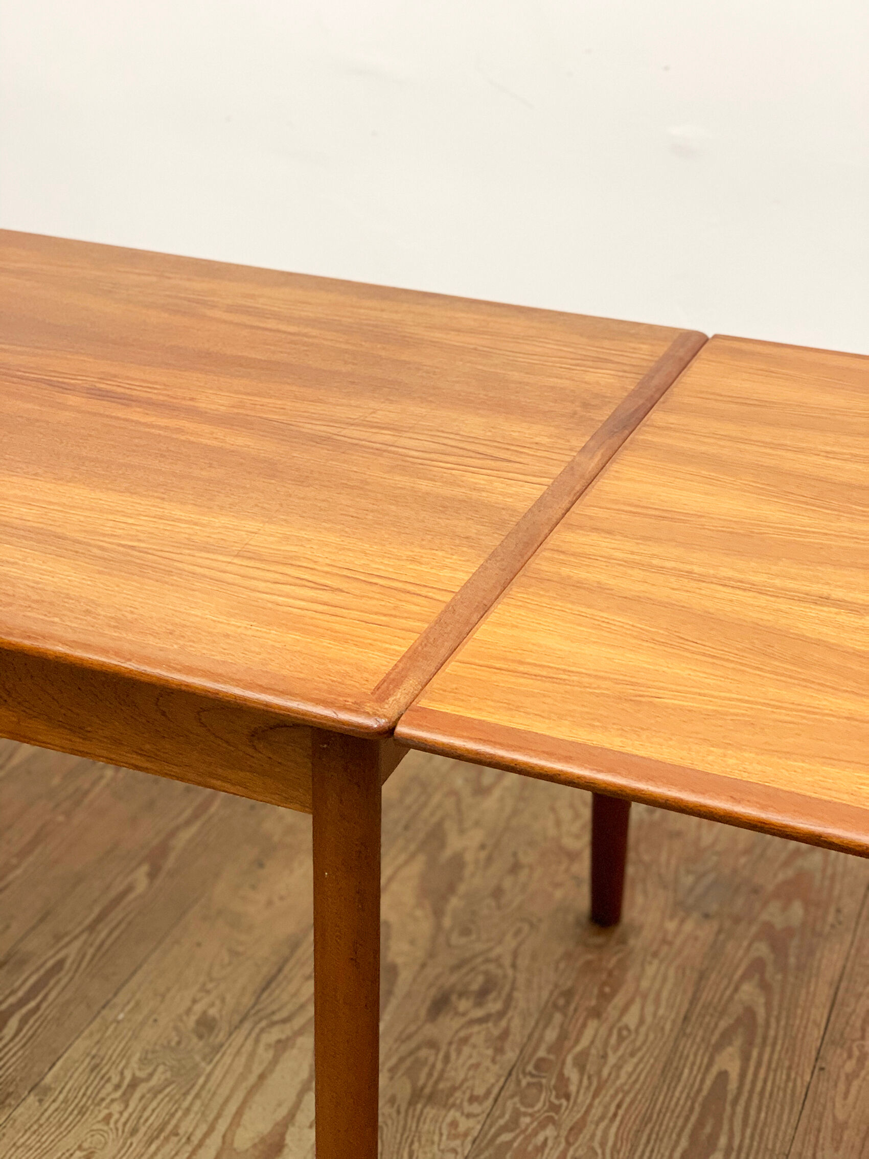 Extendable mid century teak dining table with pull out leaves, denmark, 1950s