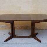 Oval dining table extendable by Baumann
